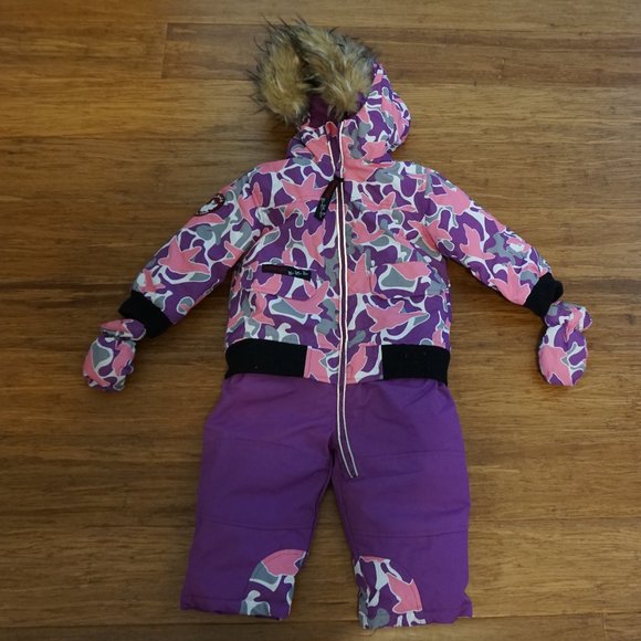 girl snowsuit canada